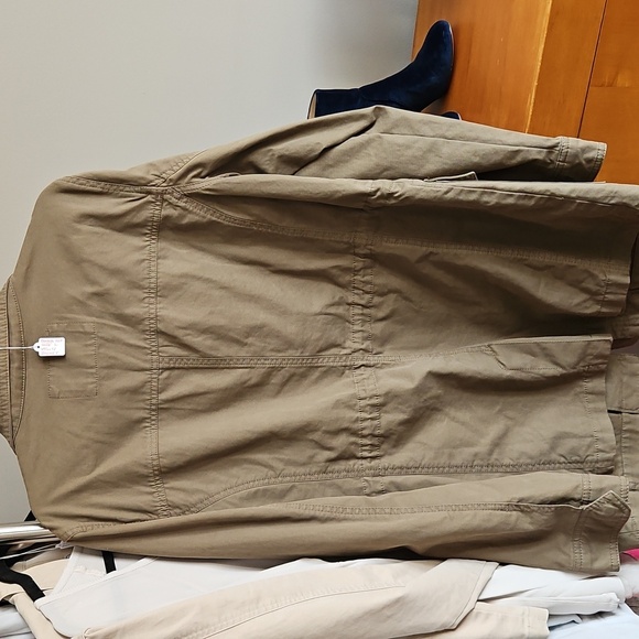Banana Republic - Women's Green Khaki Utility Jacket - Size Large - Picture 4 of 4